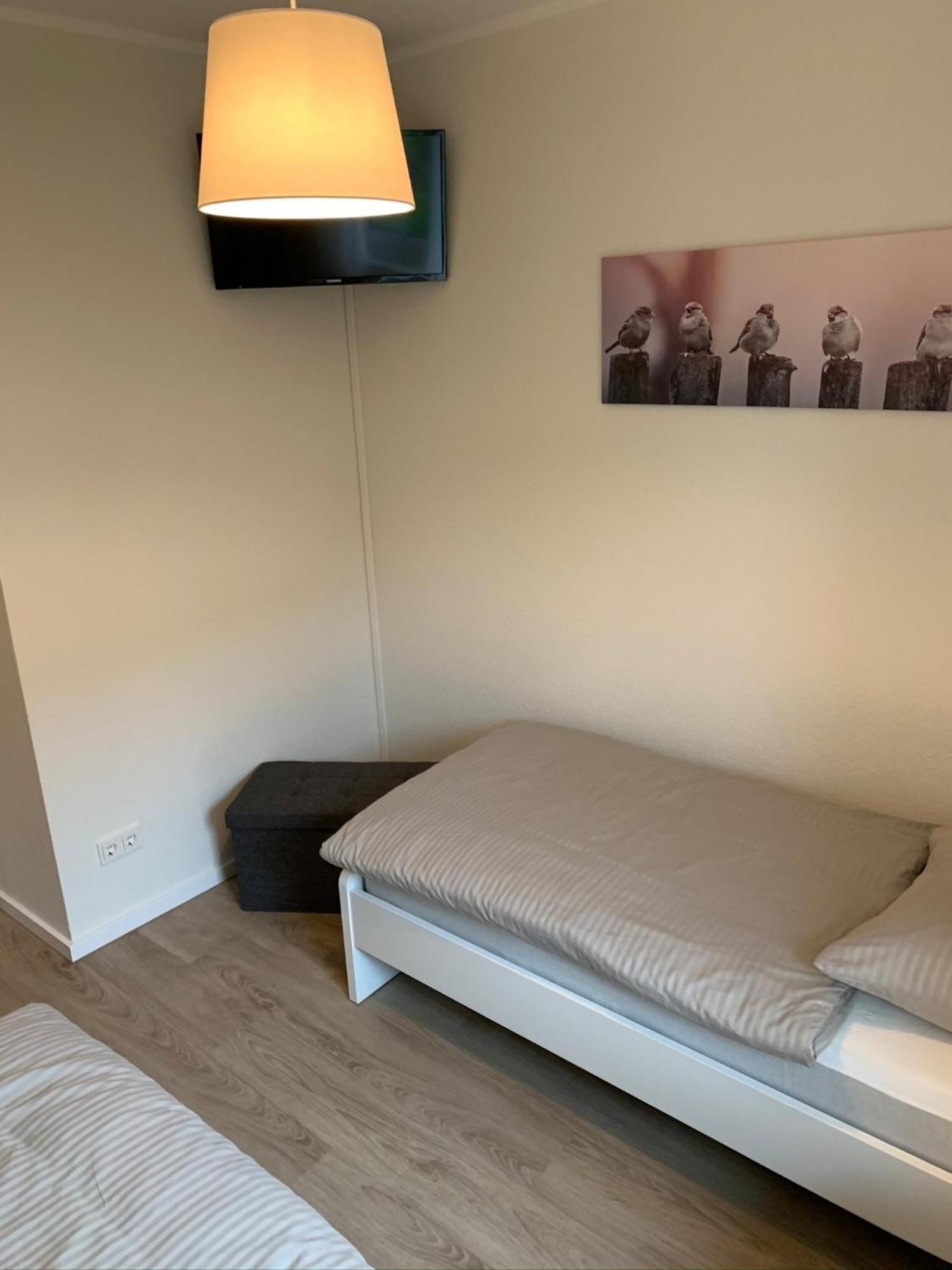 2404 App 6 In Burhave